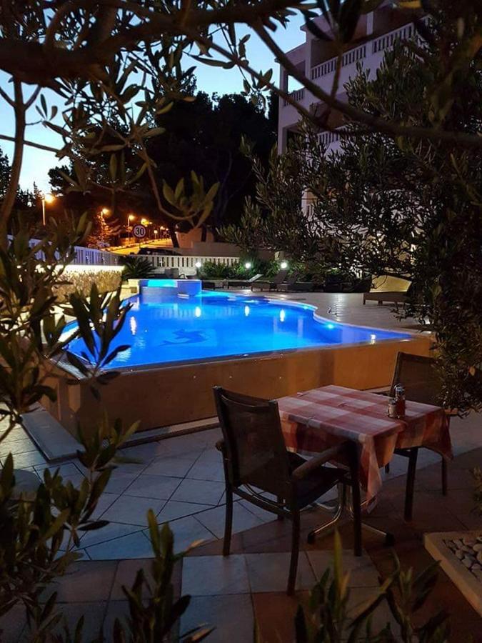 بول Hotel Villa Dzamonja المظهر الخارجي الصورة